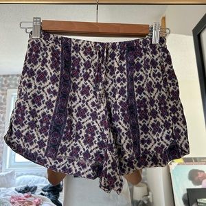 Brandy Melville shorts